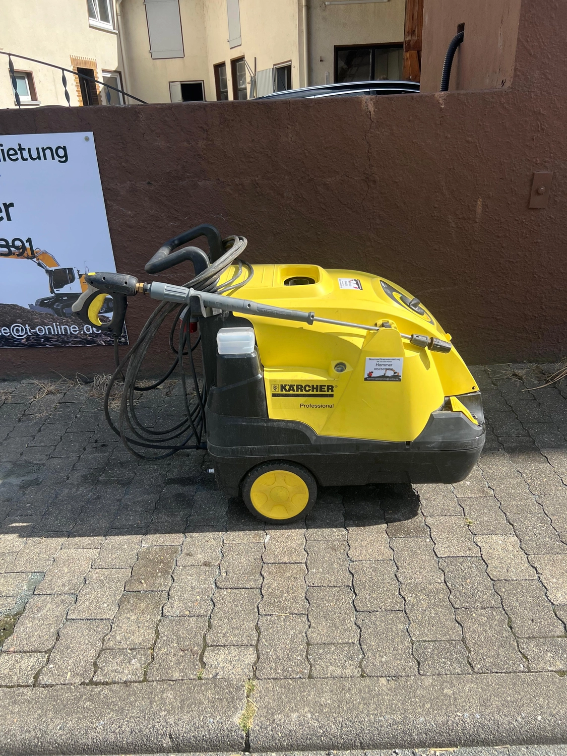 Hammer - Baumaschinenvermietung Dienstleistungen - Heißwasserhochdruckreiniger